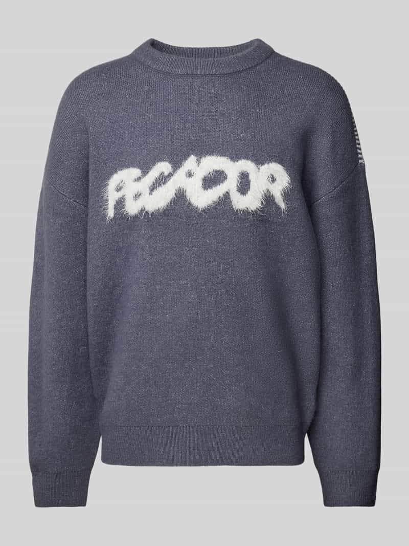 Pegador Oversized gebreide pullover met labelstitching model 'TRIPOLE'
