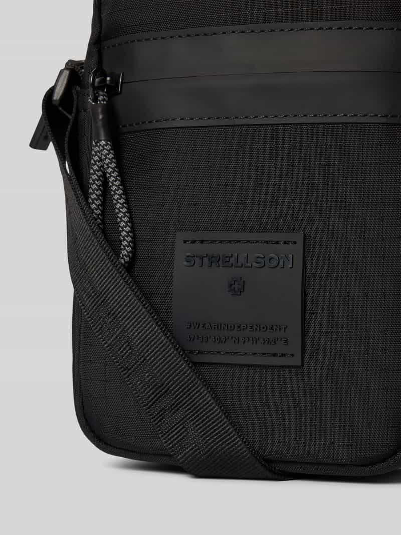 Strellson Schoudertas met labelbadge model 'clint'