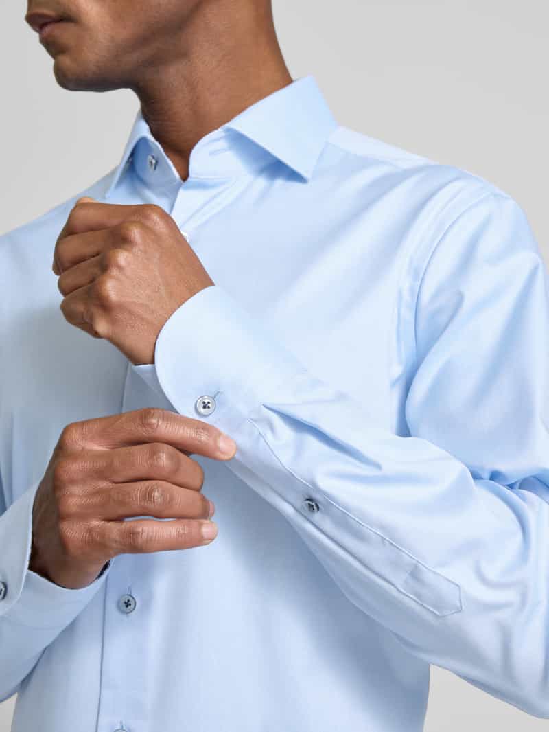 OLYMP SIGNATURE SLIM FIT Slim fit zakelijk overhemd met kentkraag model 'Savio'