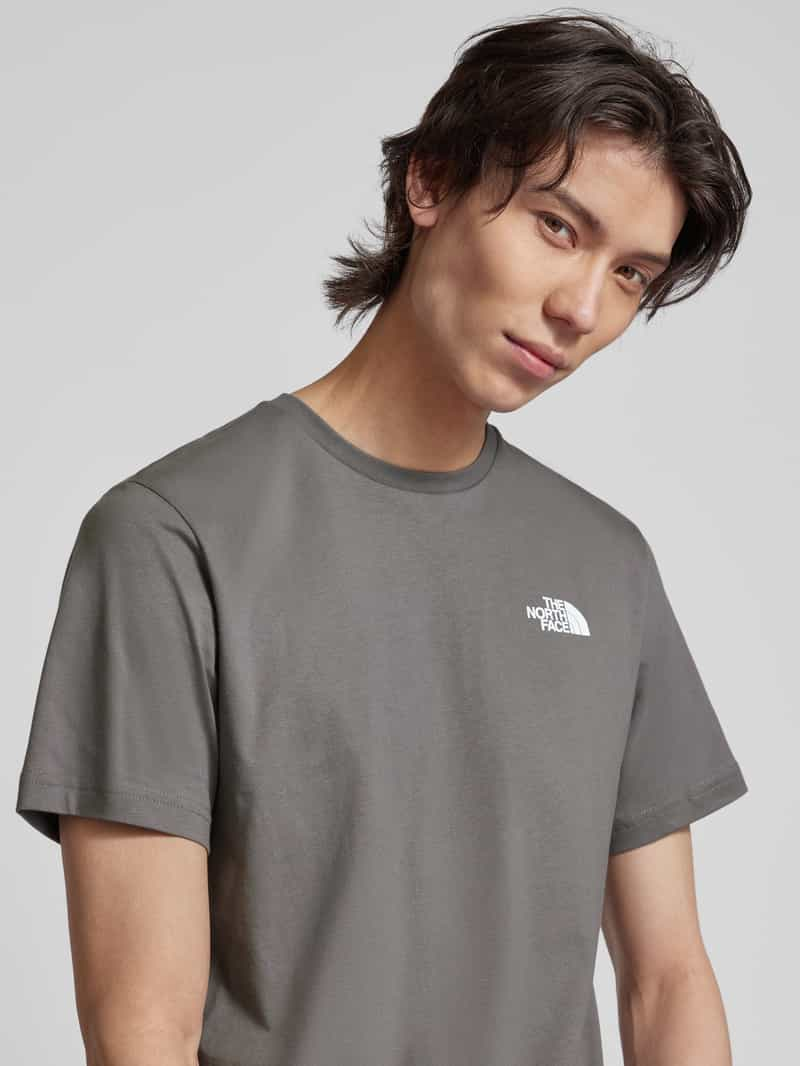 The North Face T-shirt met labelprint model 'REDBOX'