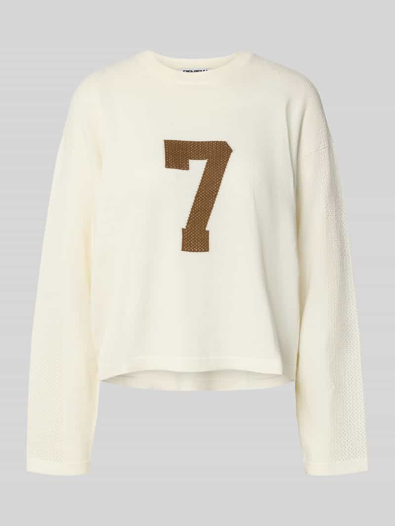 Gebreide pullover met extra brede schouders