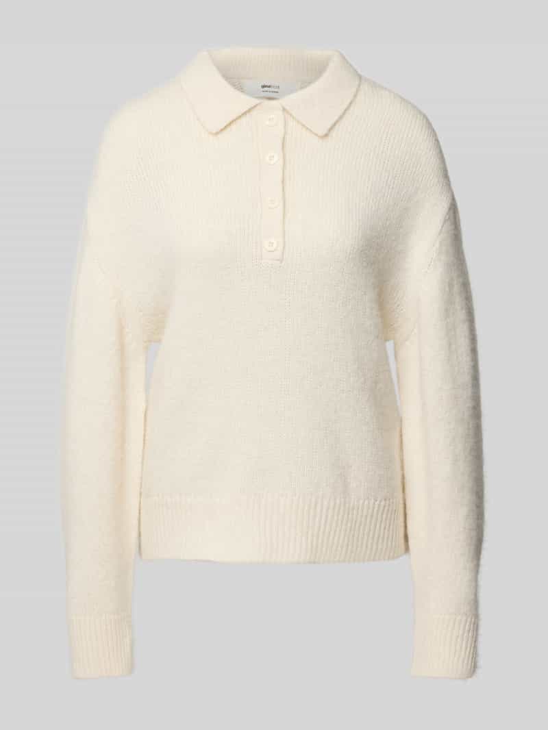Gina Tricot Gebreide pullover met platte kraag en knoopsluiting