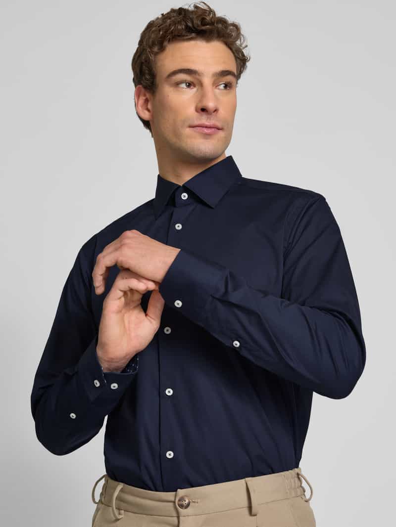 Boss Regular fit zakelijk overhemd met knoopsluiting