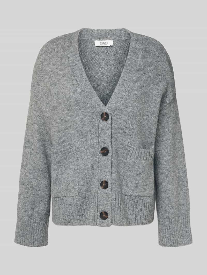 b.Young Oversized gebreid jack met knoopsluiting model 'OTTI'
