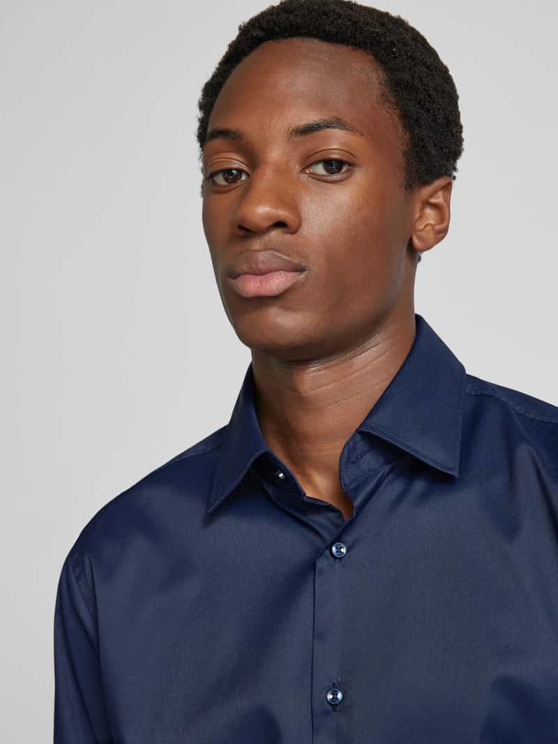 Boss Slim fit zakelijk overhemd met kentkraag model 'Hank'