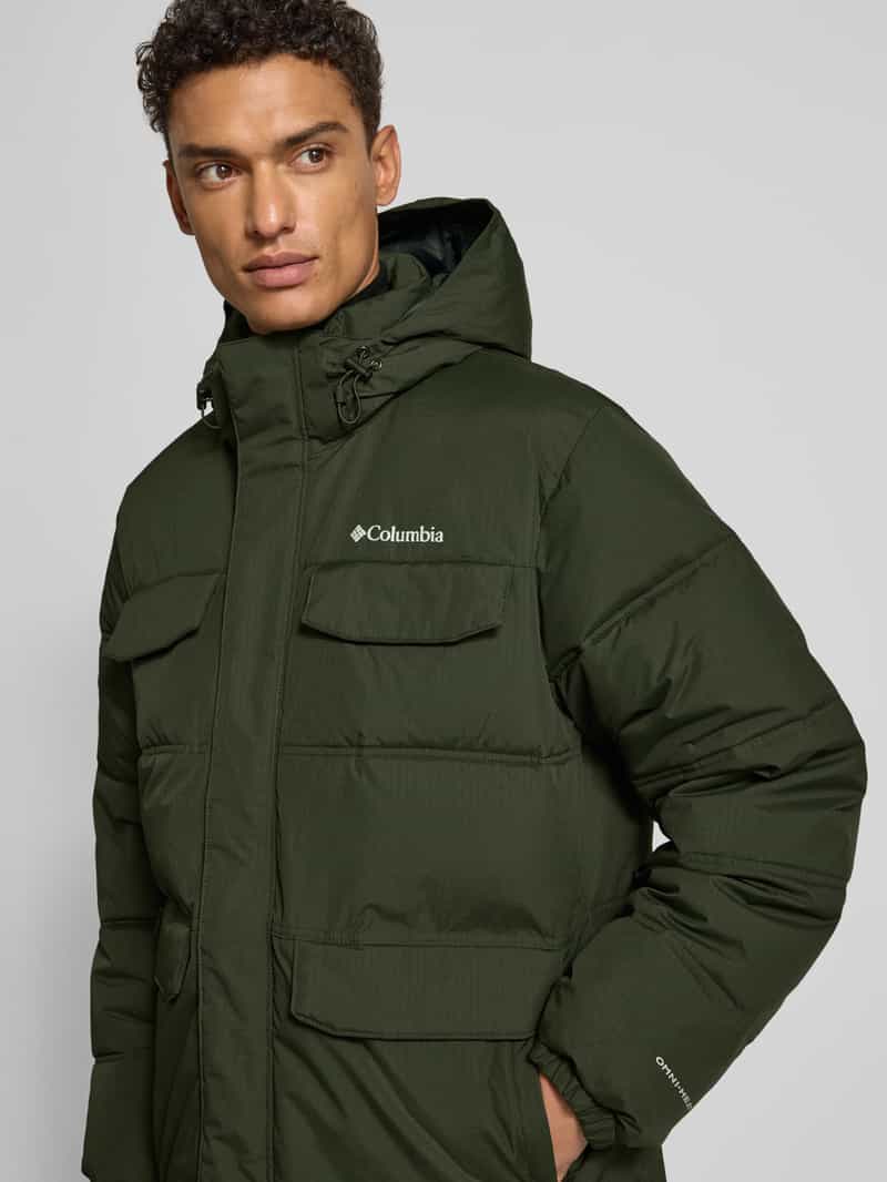 Columbia Regular fit gewatteerd jack met klepzakken model 'Landroamer'