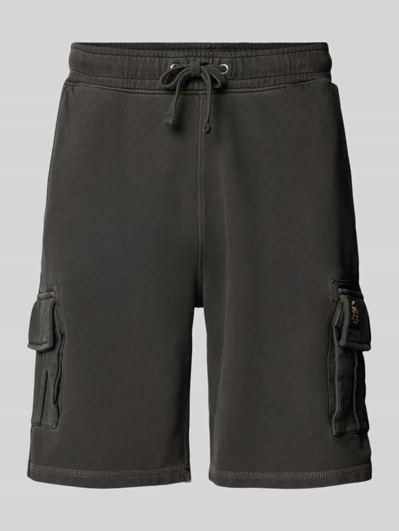 Superdry Regular fit korte cargobroek met steekzakken