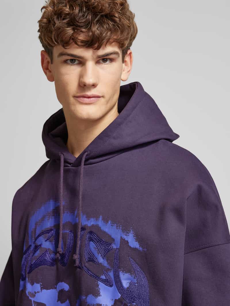 REVIEW Hoodie met labelstitching