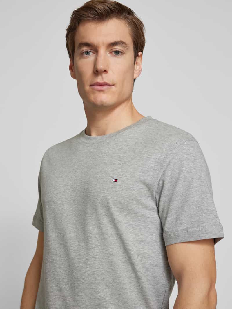Tommy Hilfiger Slim fit T-shirt met ronde hals