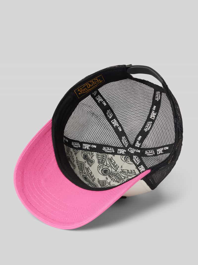 Von Dutch Trucker-pet met labelpatch model 'BOSTON'