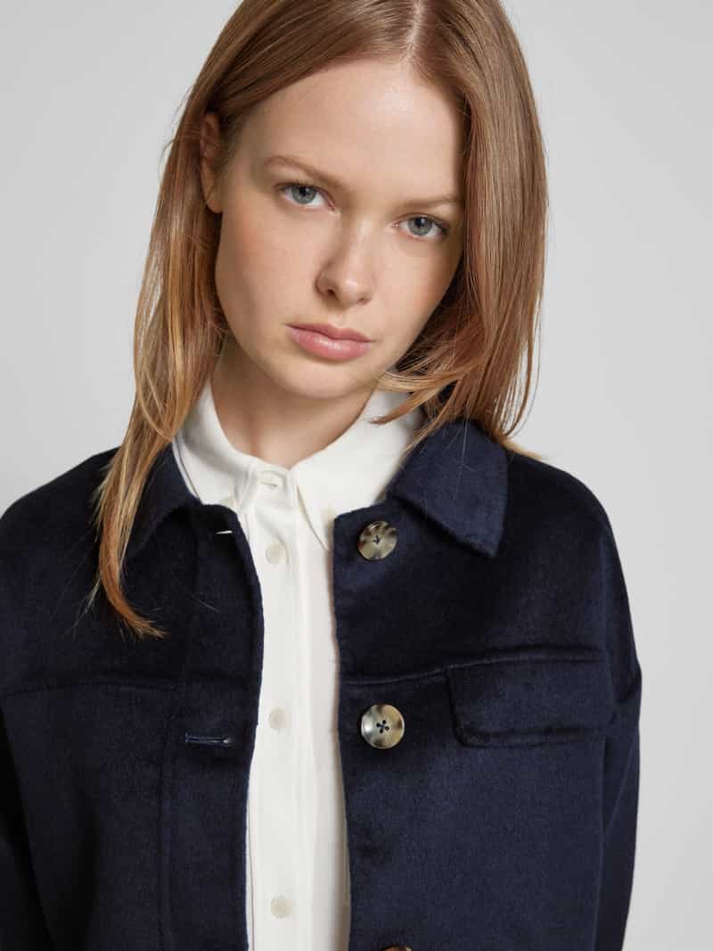 Christian Berg Woman Selection Jack met wol en labeldetail