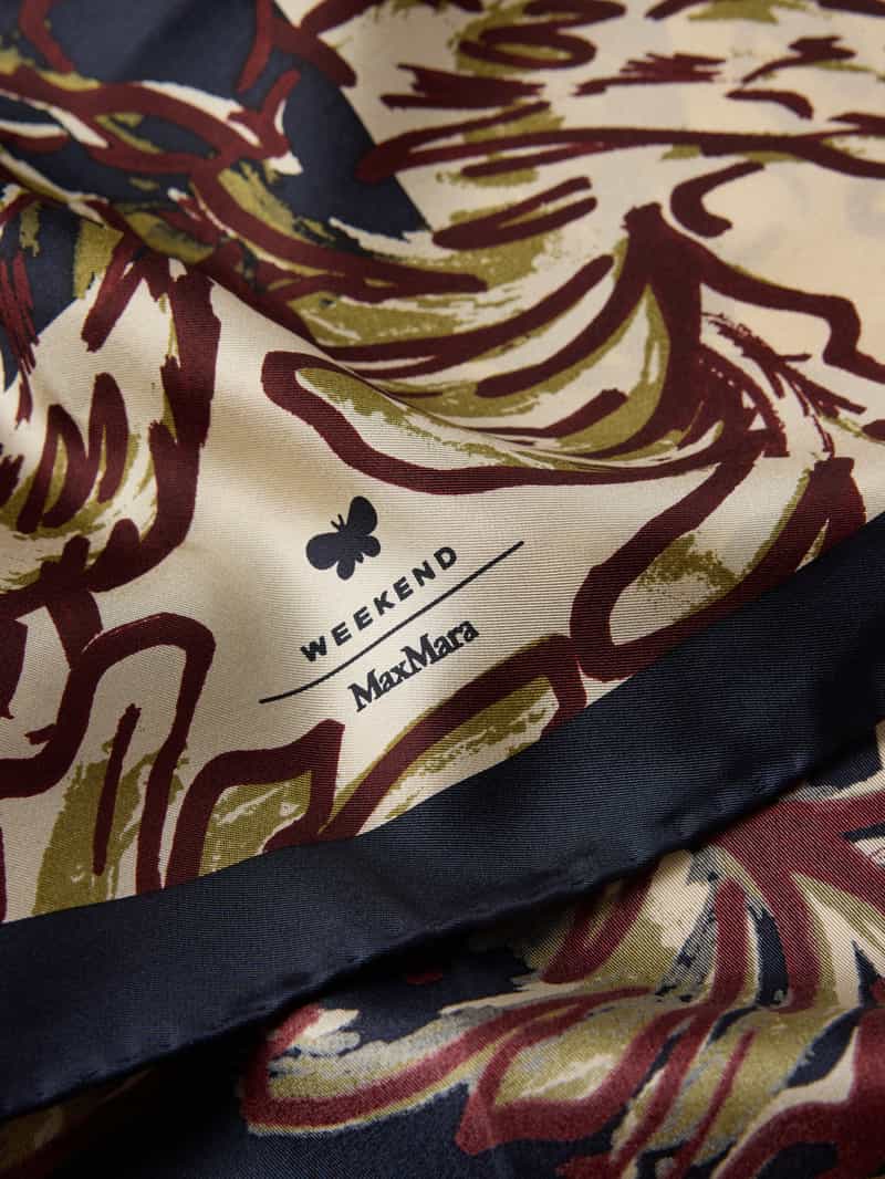 Weekend Max Mara Zijden sjaal met all-over motief model 'ONESTO'