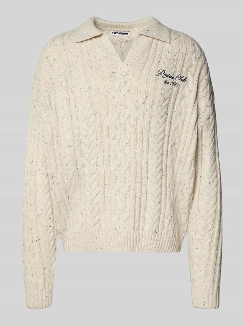 REVIEW Gebreide pullover met kabelpatroon