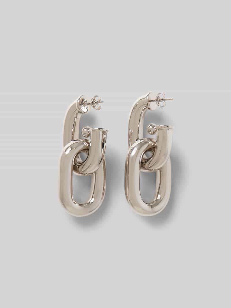Oorstekers in metallic