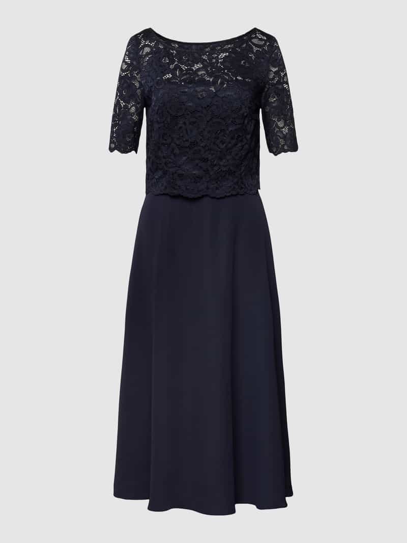 Knielange cocktailjurk met etskanteffect Christian Berg Cocktail