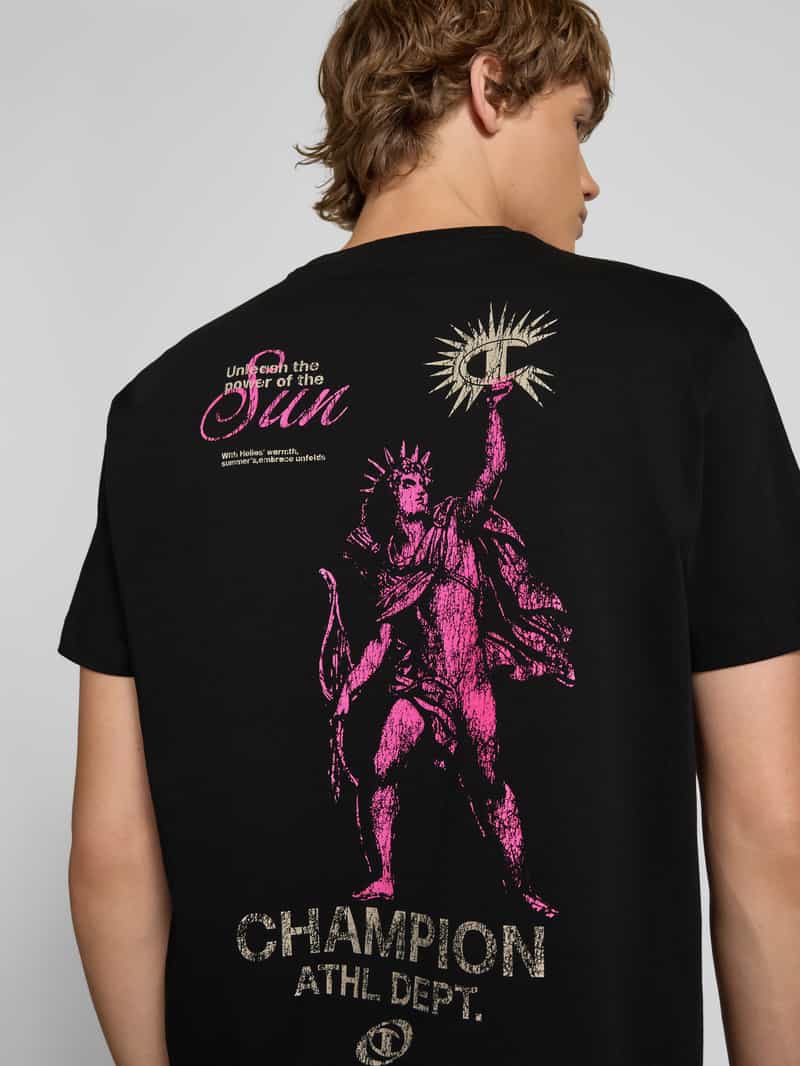 Champion T-shirt met logobadge
