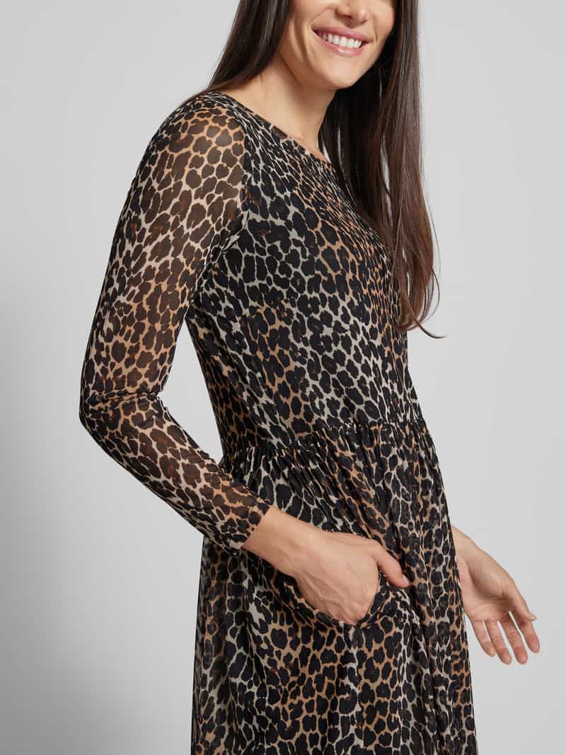 ROBE LÉGÈRE Knielange jurk met ronde hals