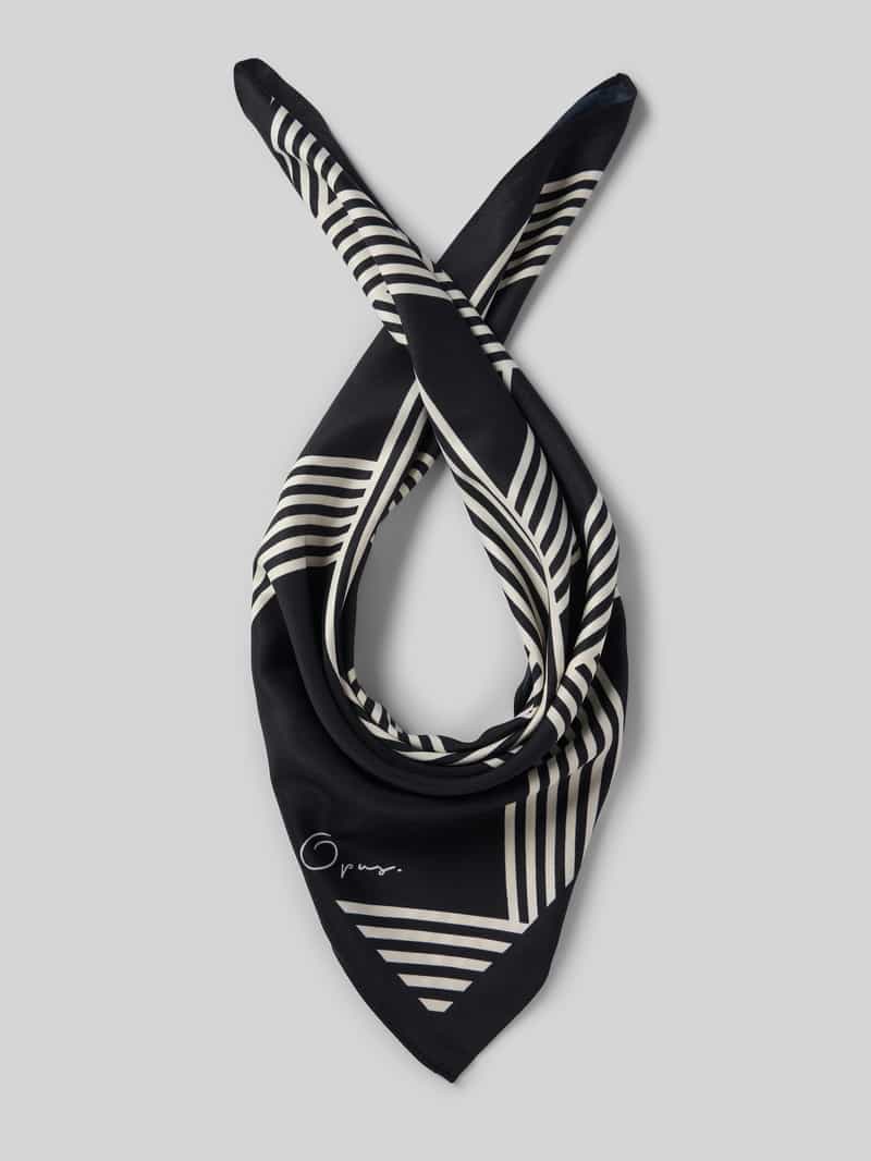 Opus Sjaal met labelprint model 'Adilly'