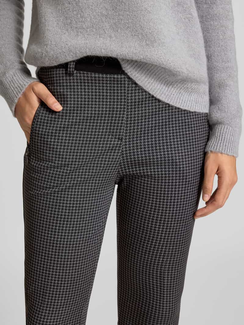 Raphaela By Brax Slim fit stoffen broek met persplooien model 'LILLYTH'