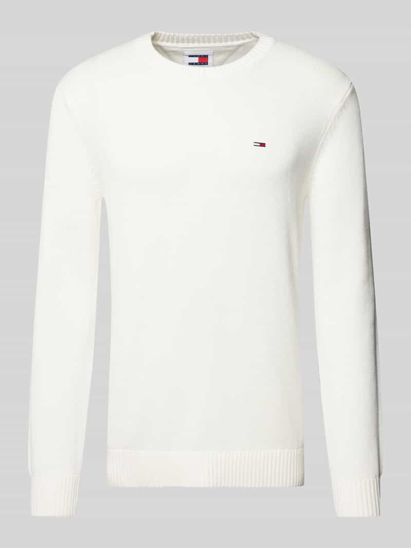 Tommy Jeans Slim fit gebreide pullover met logobadge
