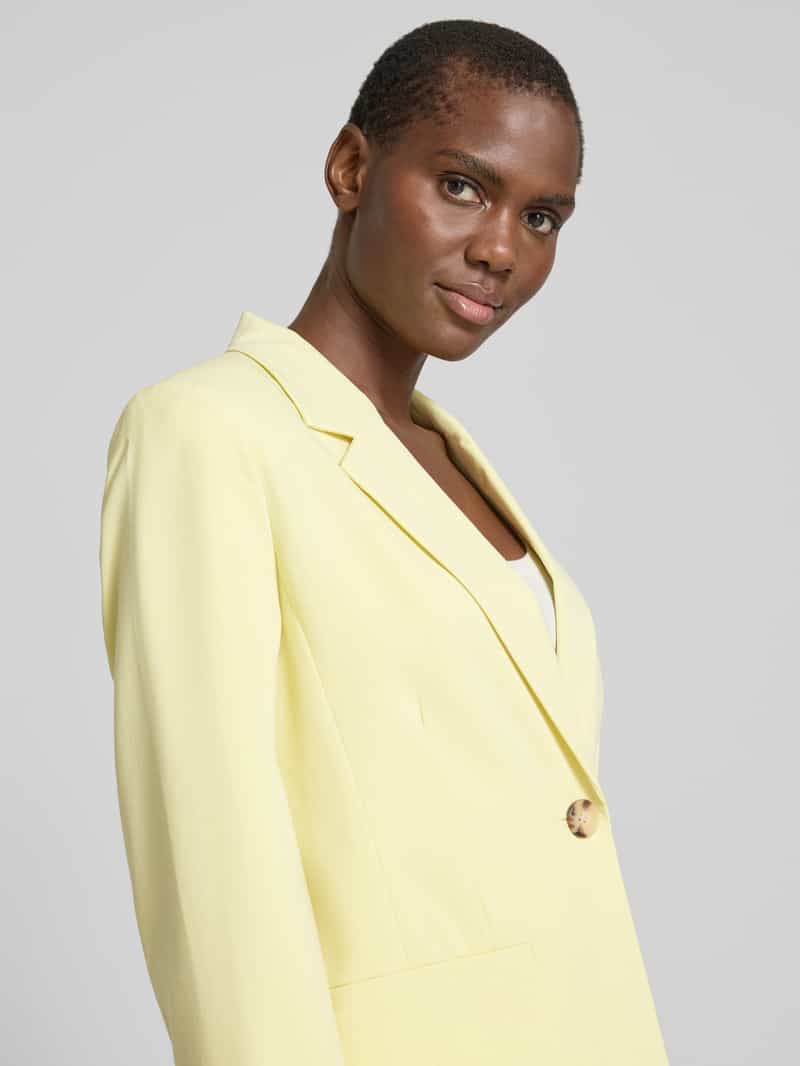 b.Young Blazer met knoopsluiting model 'Danta'
