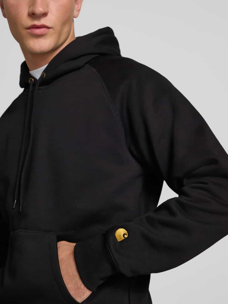 Carhartt Work In Progress Hoodie met kangoeroezak en labelstitching