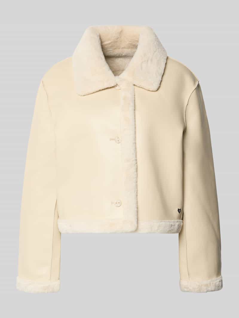 Review Jack met imitatiebont