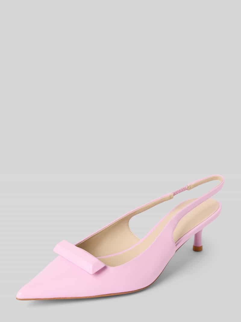Pumps met naaldhak