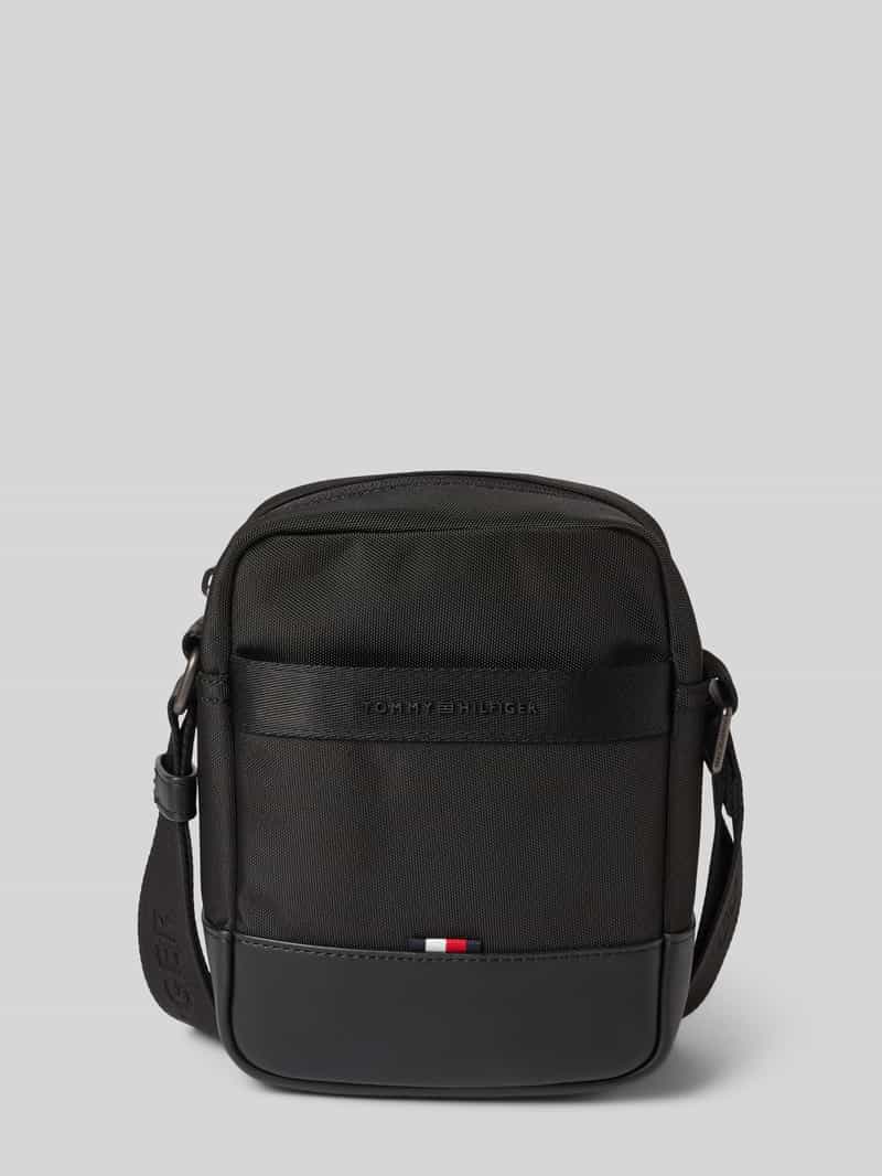 Tommy Hilfiger Schoudertas met labelopschrift van metaal