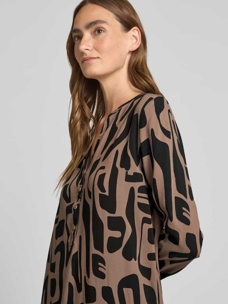 Christian Berg Woman Lange blouse met V-hals