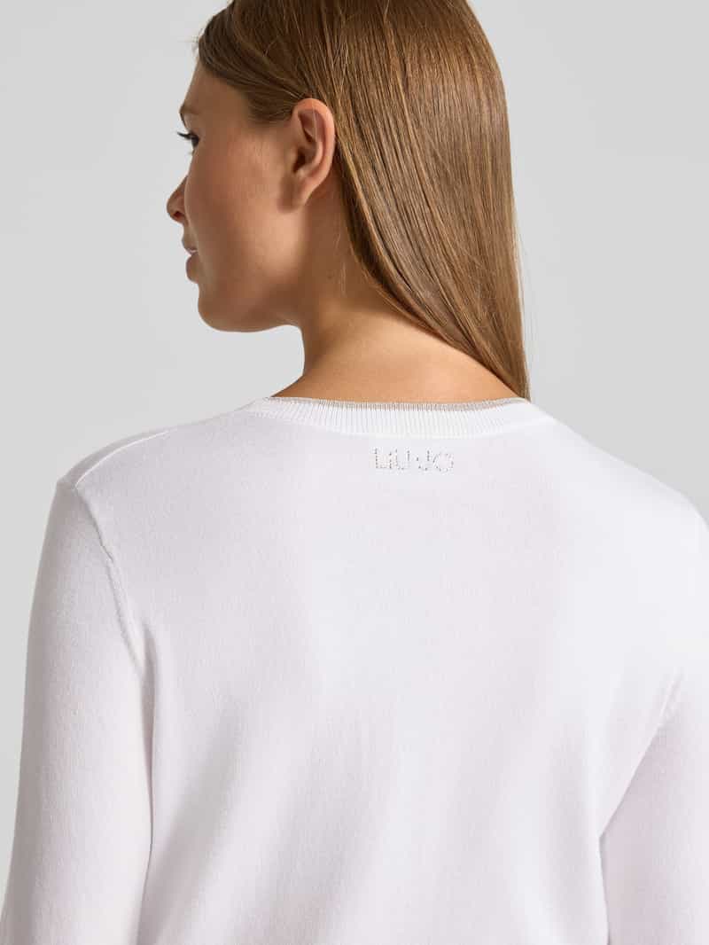 Liu Jo White Regular fit shirt met lange mouwen van viscosemix met ronde hals