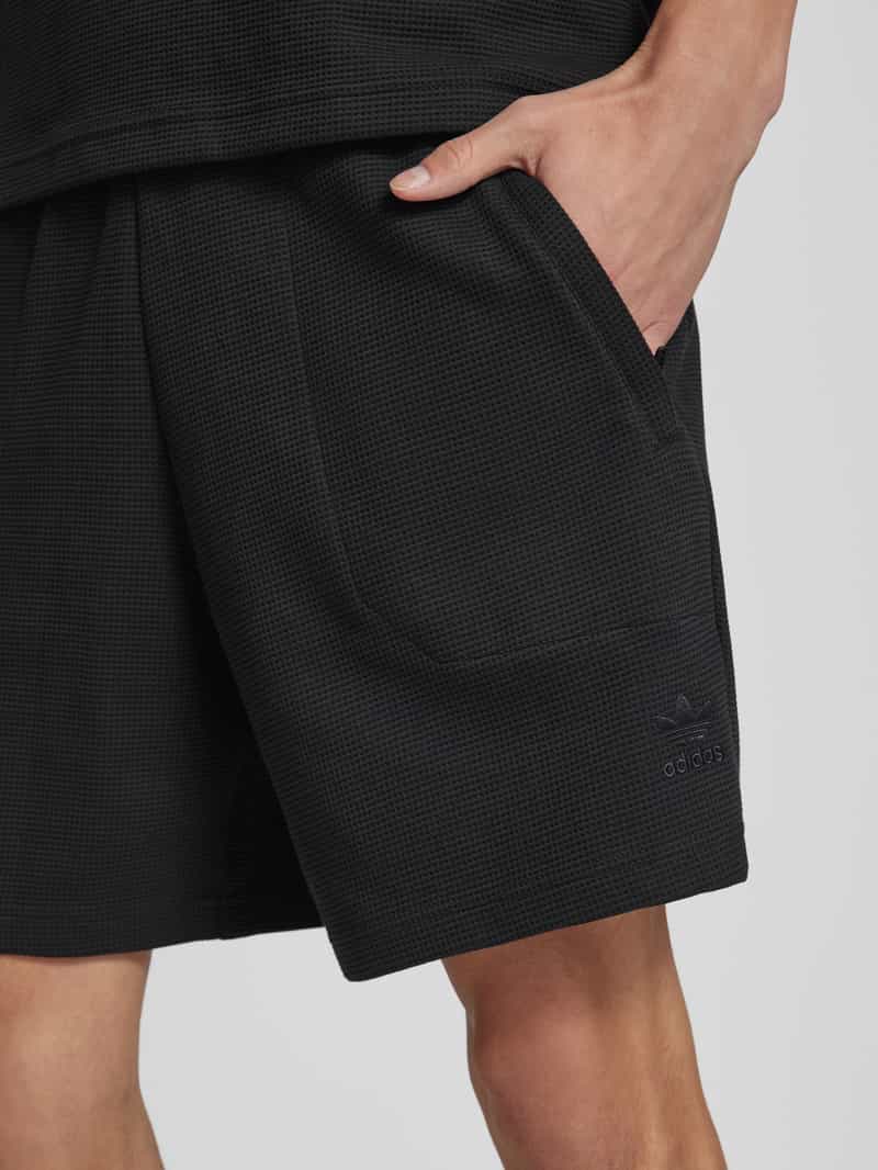 adidas Originals Korte regular fit broek met structuurmotief
