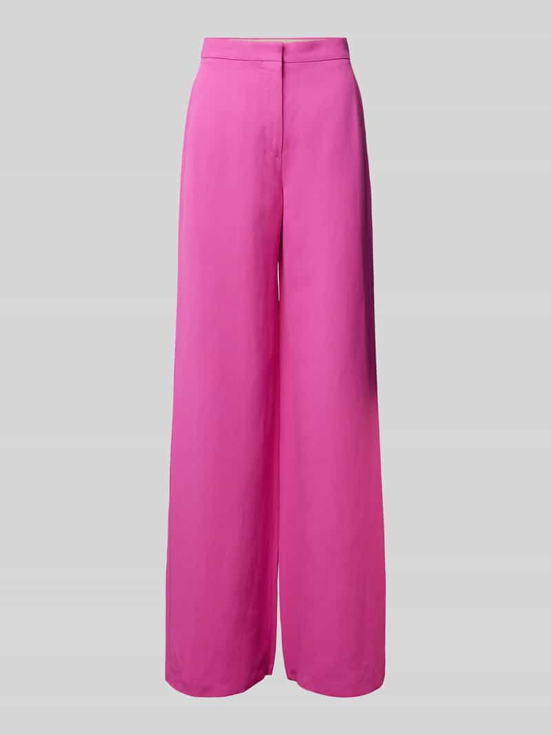 Max Mara Studio Flared cut stoffen broek met steekzakken opzij, model 'GARY'