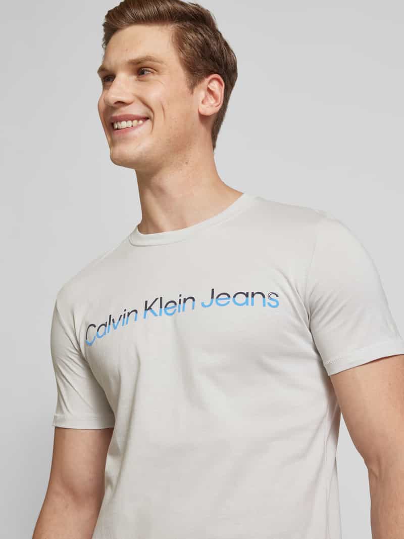 Calvin Klein Jeans T-shirt met labelprint model 'MIXED INSTITUTIONAL'
