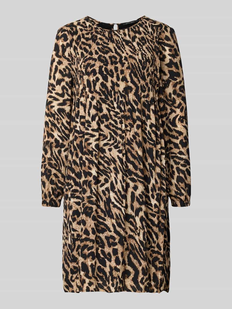 Betty Barclay Knielange jurk met ronde hals en smokdetails