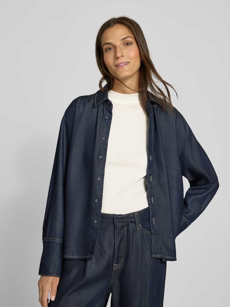 Christian Berg Woman Shirt met lange mouwen en opstaande kraag