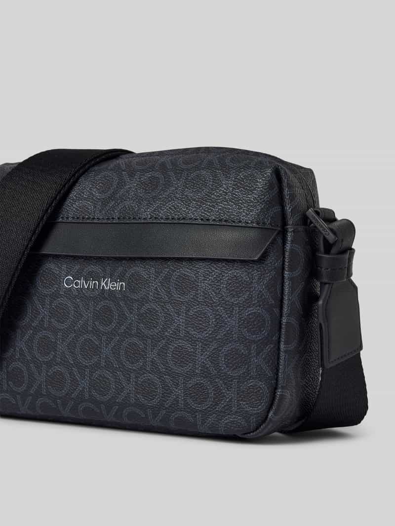CK Calvin Klein Schoudertas met labelmotief model 'CK MUST'