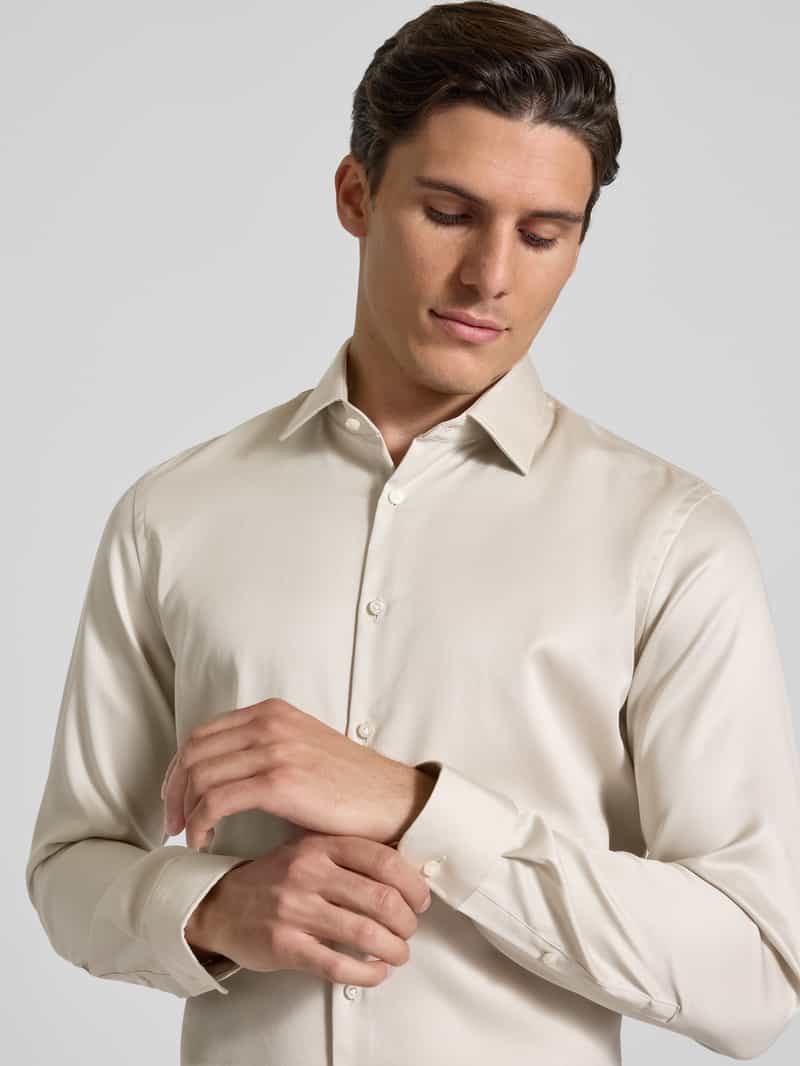 Jake*s Slim fit zakelijk overhemd met kentkraag