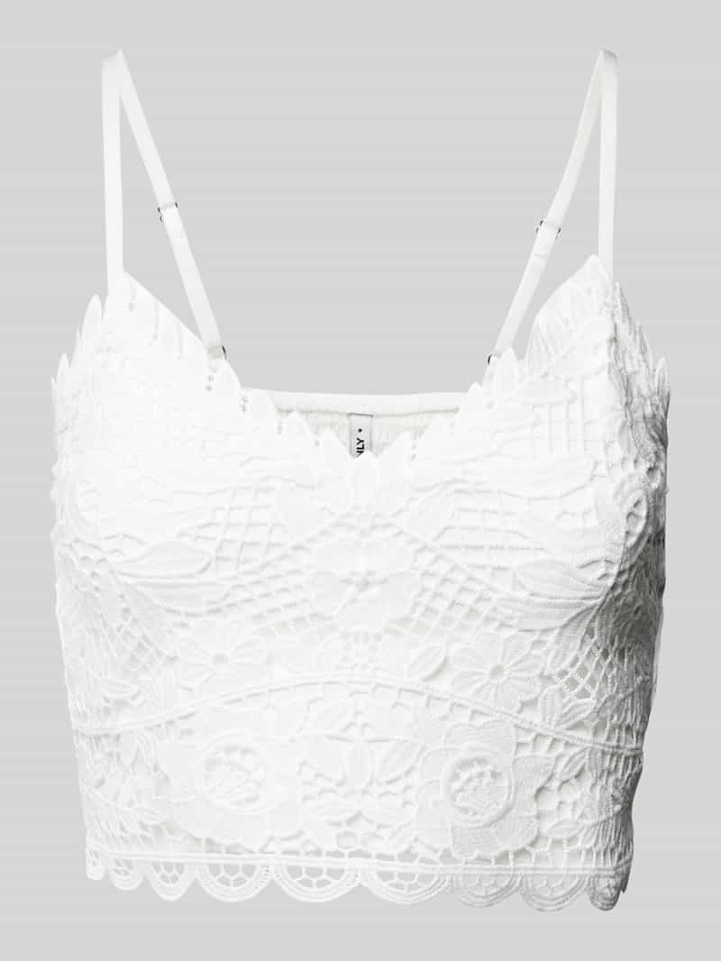 Only Korte top met gehaakt kant model 'HONEY'