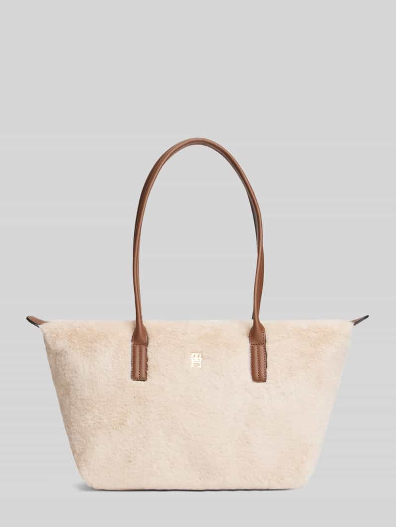 Handtas met logodetail