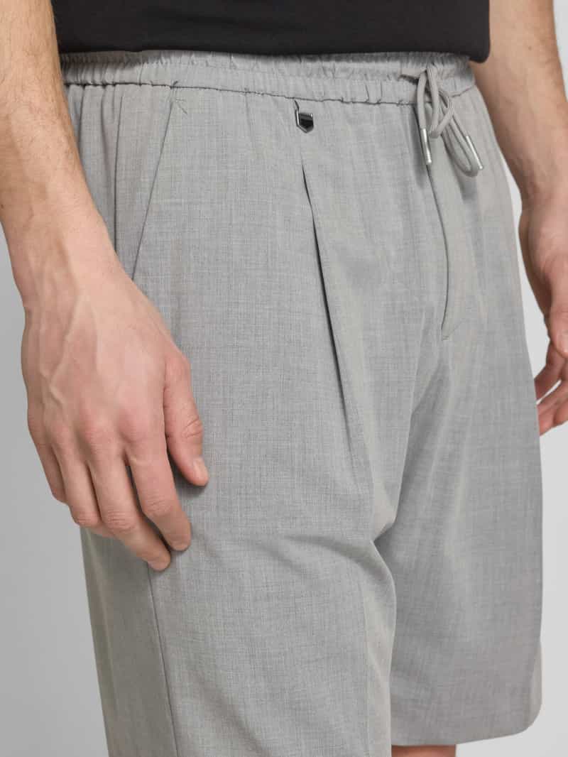Antony Morato Regular fit korte broek met bandplooien model 'NEIL'
