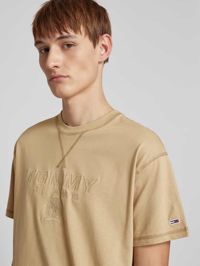 Tommy Jeans Regular fit T-shirt van puur katoen met labelstitching
