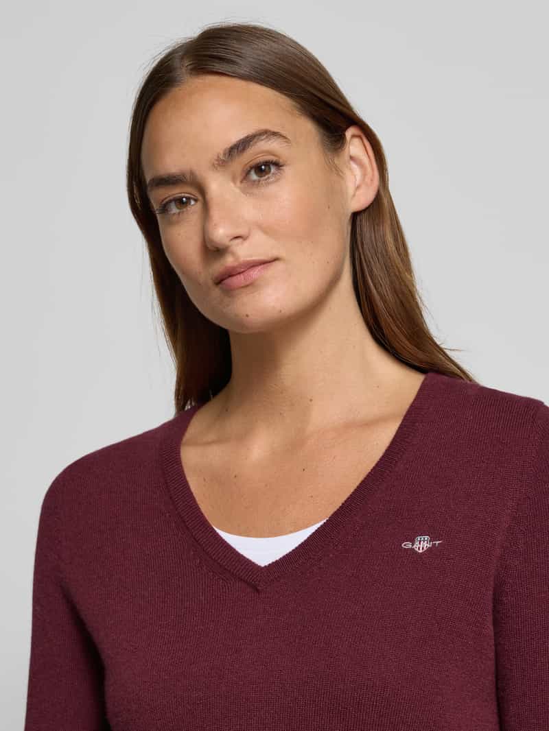 Gant Gebreide pullover van lamswolmix met V-hals