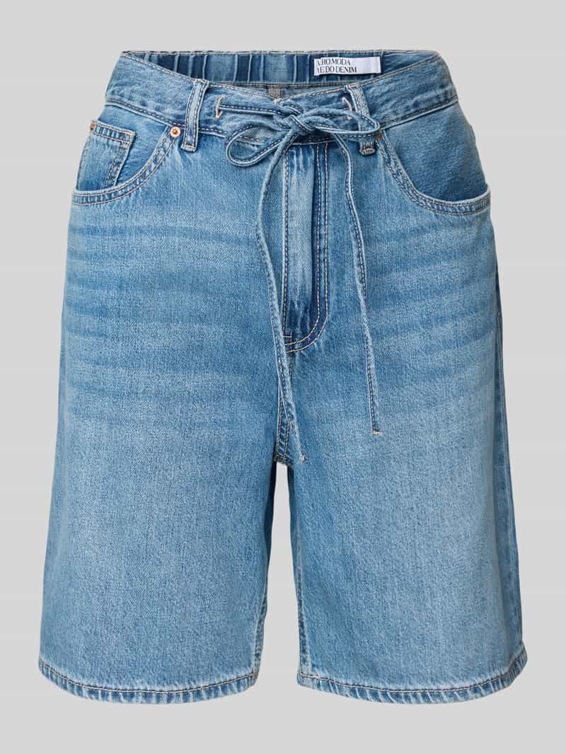 Vero Moda Relaxed fit korte jeans van een mix van katoen en lyocell model 'VILLA'