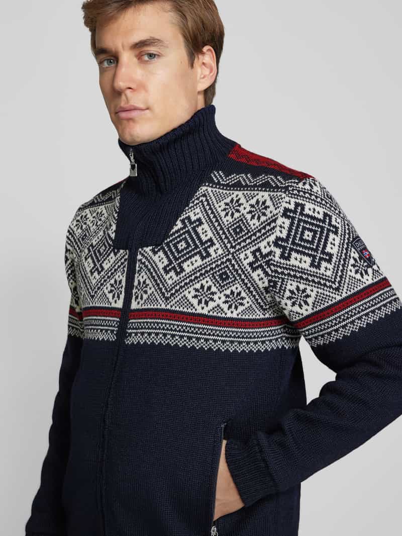 Dale of Norway Gebreid jack met opstaande kraag model 'Hardanger'