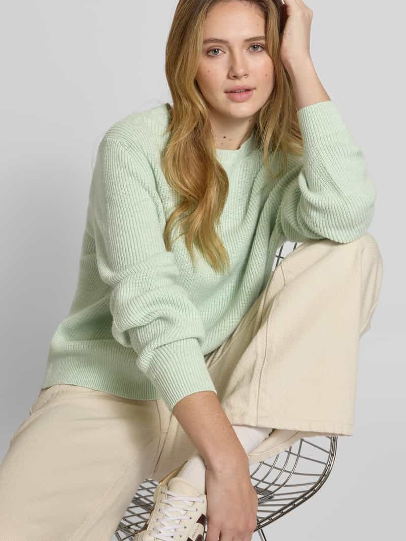 Christian Berg Woman Oversized gebreide pullover van viscosemix met ronde hals
