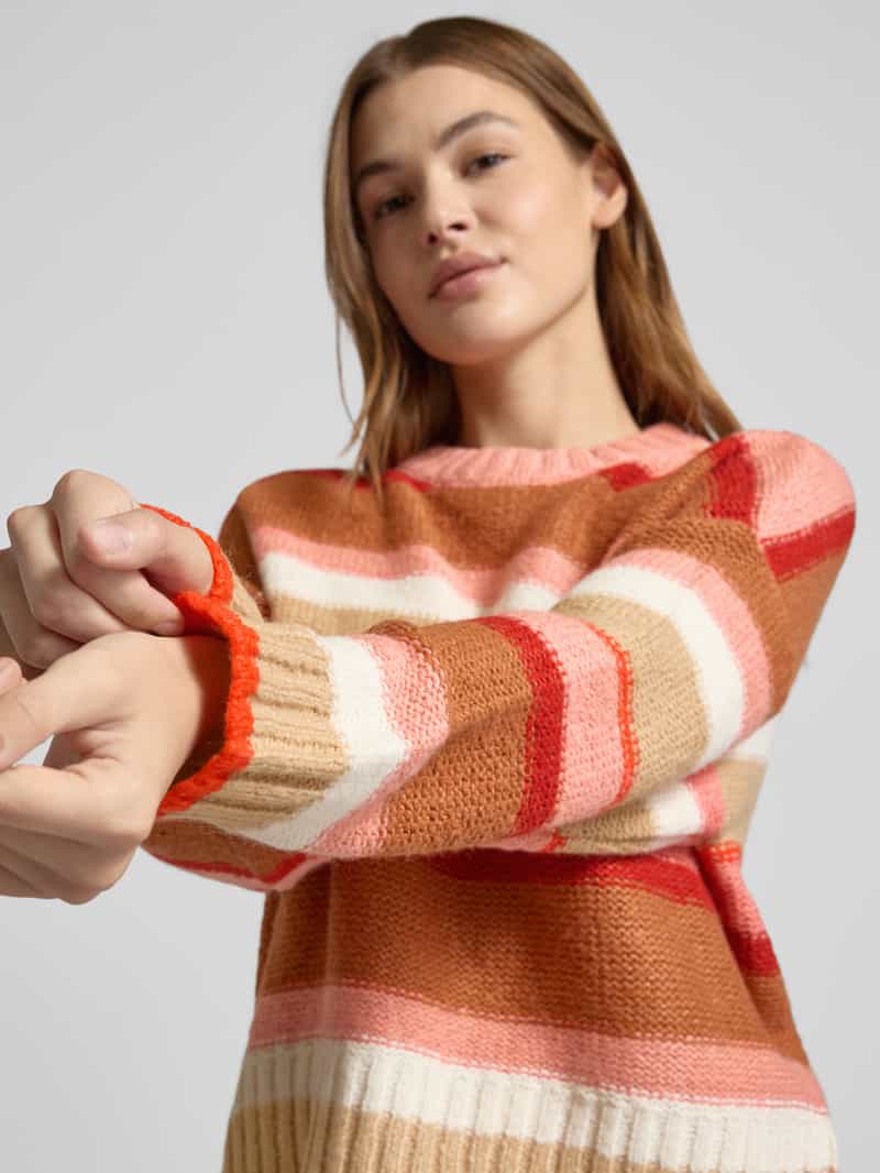 s.Oliver RED LABEL Relaxed fit gebreide pullover met wol en streepmotief