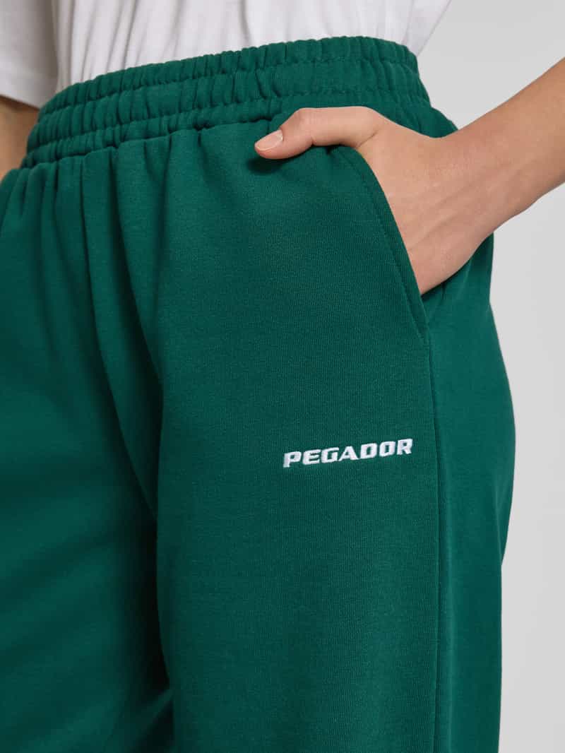 Pegador Wide fit sweatpants met logostitching model 'Anni'