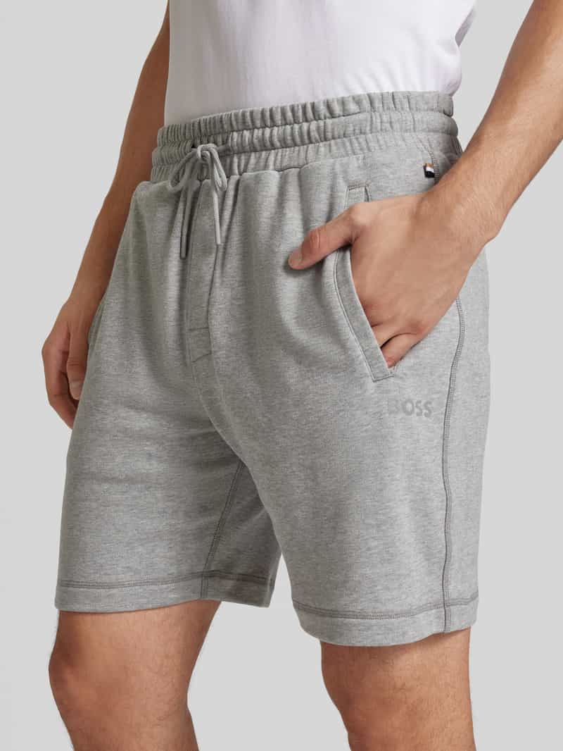 Boss Regular fit sweatshorts met labelopschrift