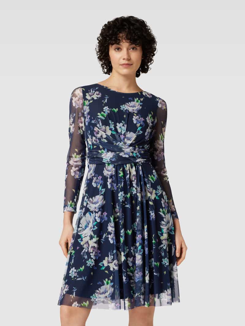 Cocktailjurk met plooien Swing